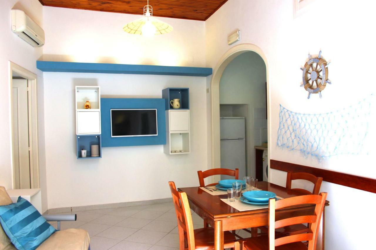 فيلا La Casa Sulla Scogliera ماسّا لوبْرينسِ المظهر الخارجي الصورة